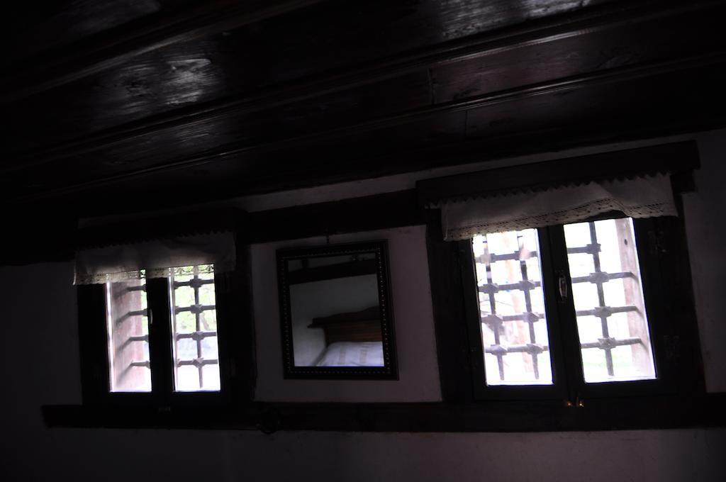 Haci Sakirler Konagi Hostal Mudurnu Habitación foto