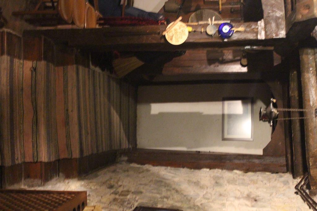 Haci Sakirler Konagi Hostal Mudurnu Exterior foto