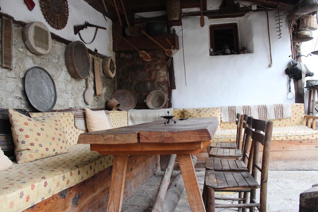 Haci Sakirler Konagi Hostal Mudurnu Exterior foto