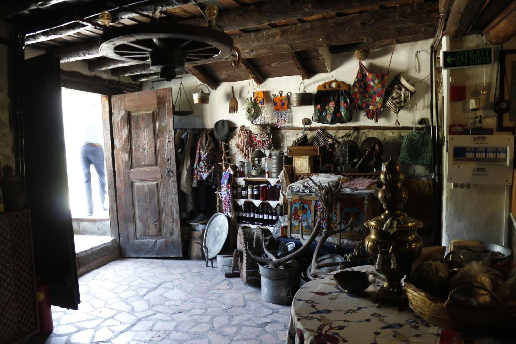 Haci Sakirler Konagi Hostal Mudurnu Exterior foto